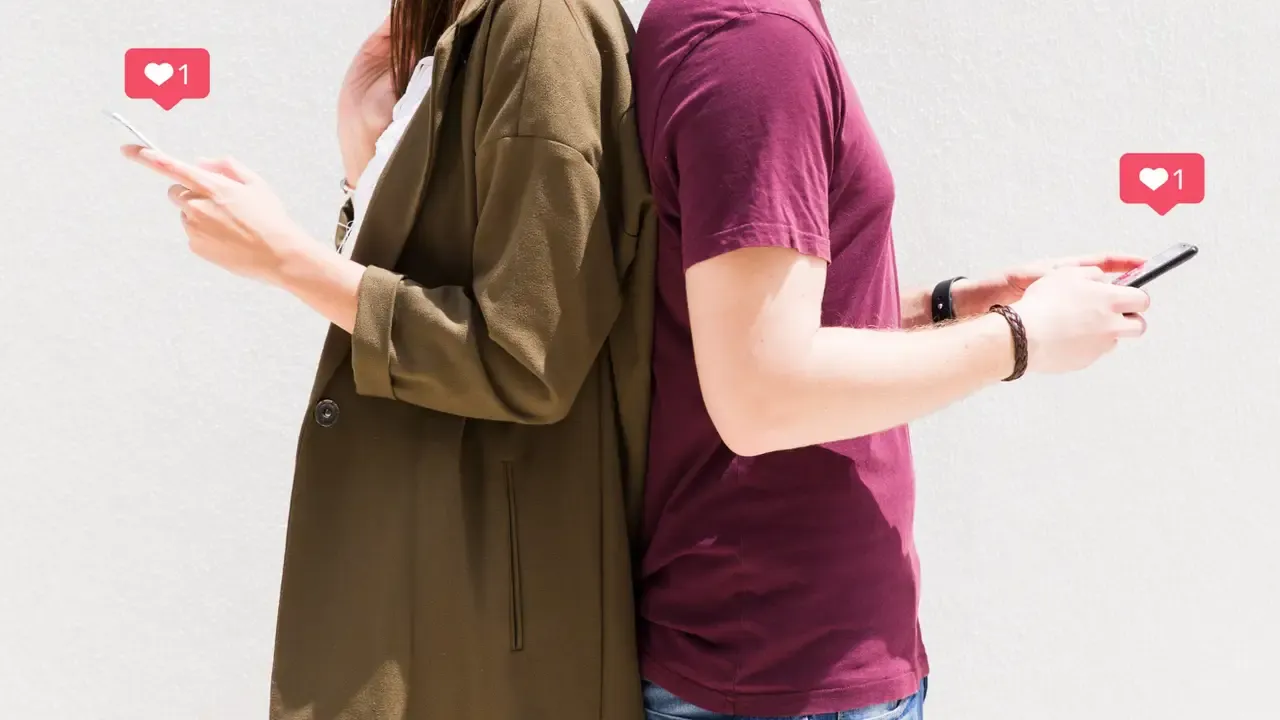 Cómo ligar con chicas por Internet: mejores webs y
